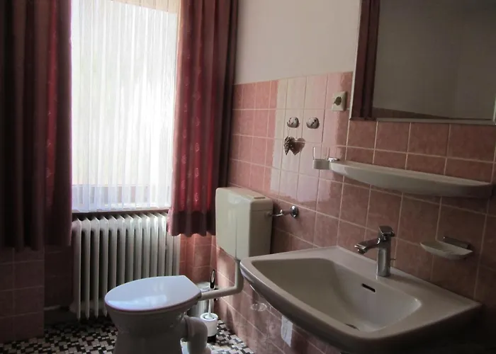 Roter Wingert 公寓 *